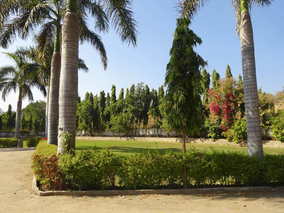 Hotel Utsav Nathdwara Ngoại thất bức ảnh