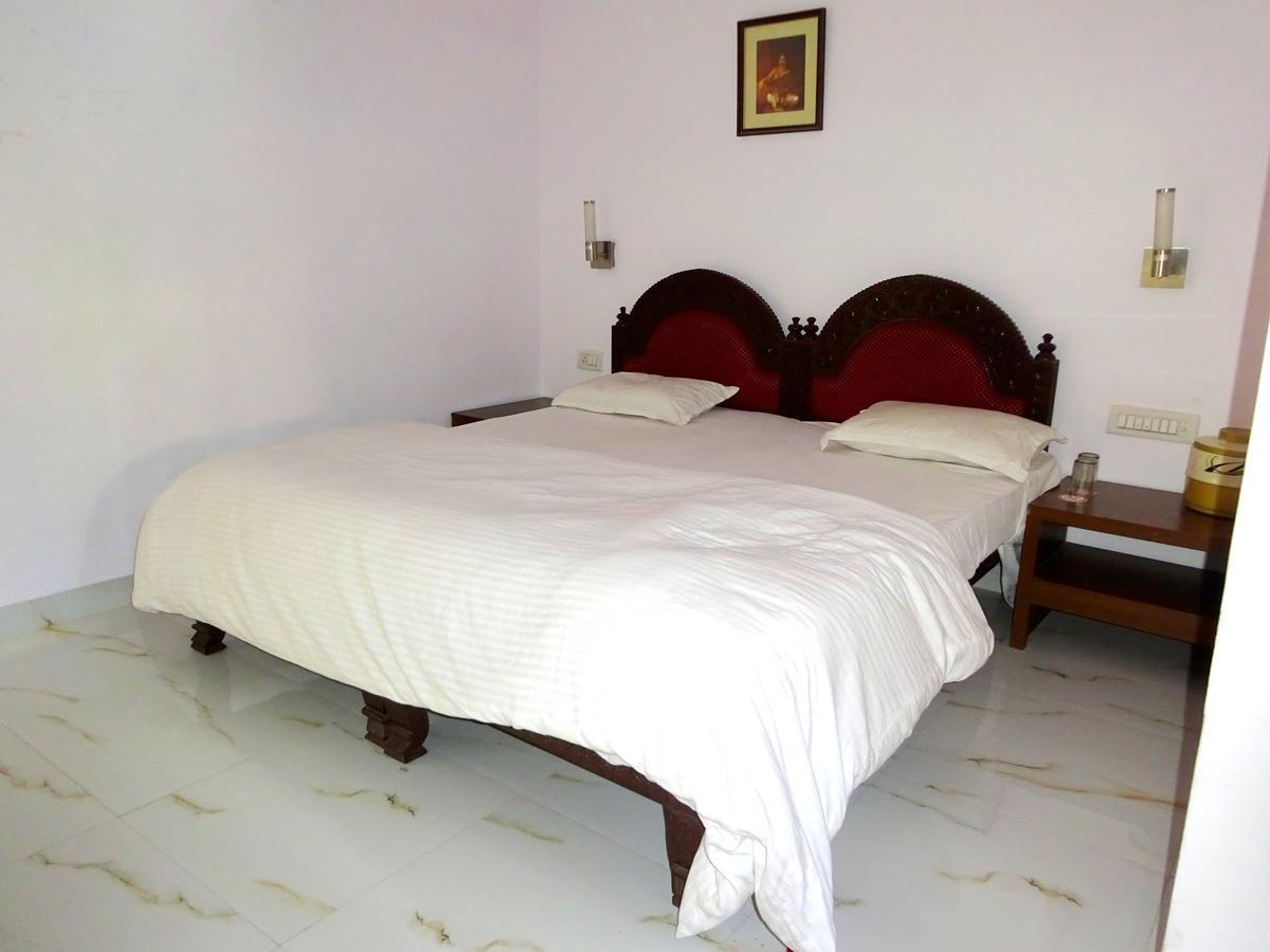 Hotel Utsav Nathdwara Ngoại thất bức ảnh