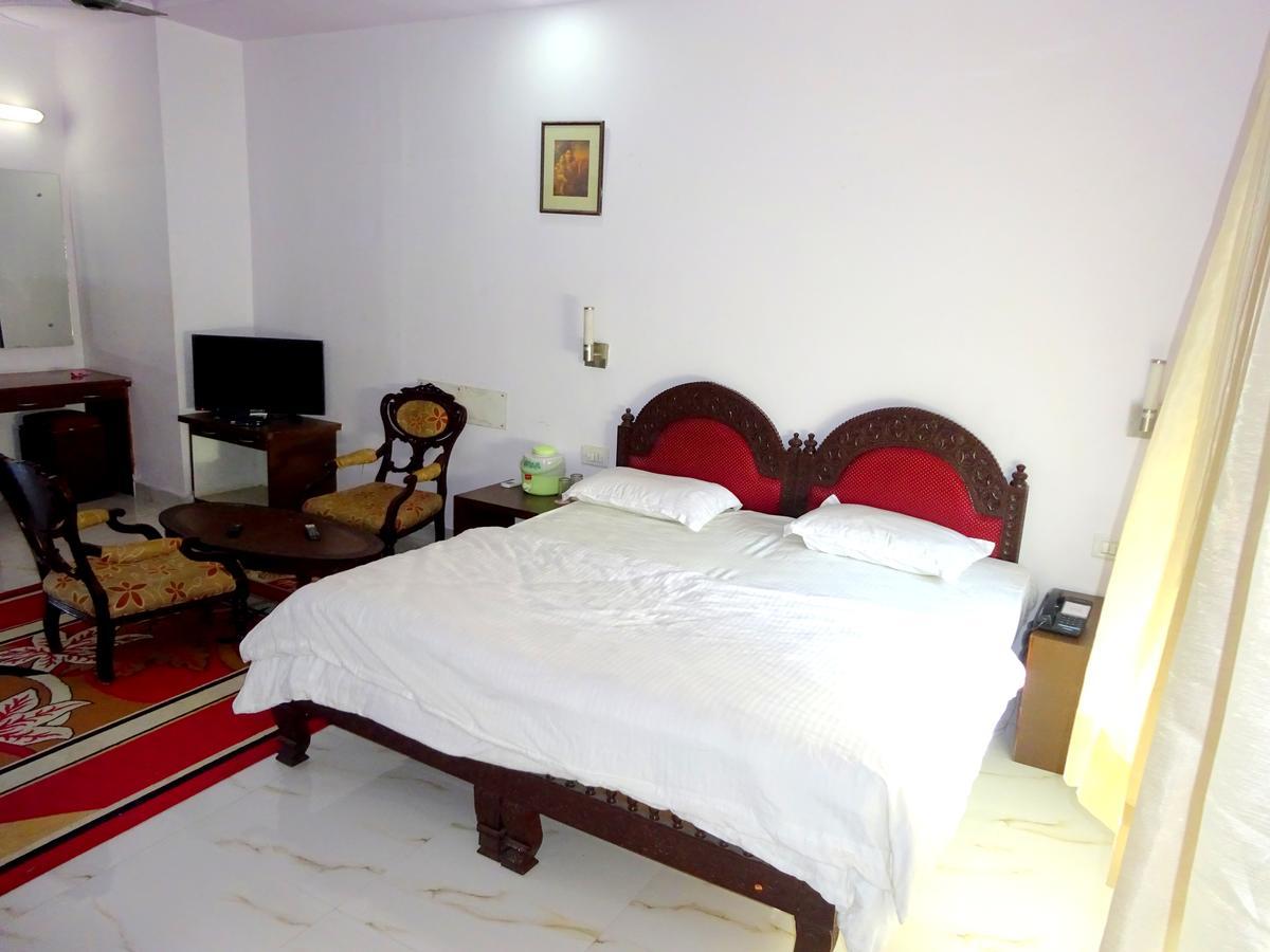 Hotel Utsav Nathdwara Ngoại thất bức ảnh